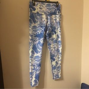 Champion Athleticwear Size XL